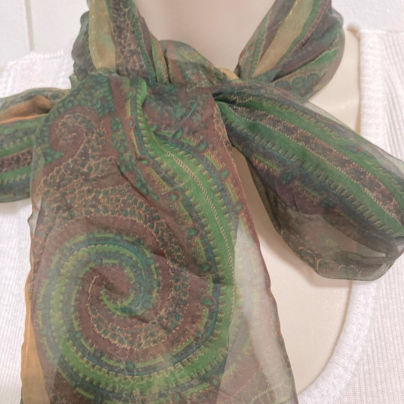 ALL SILK Scarf Wrap Shawl made in Italy Green Tan 60 inch  x 13 inch - Picture 10 of 15